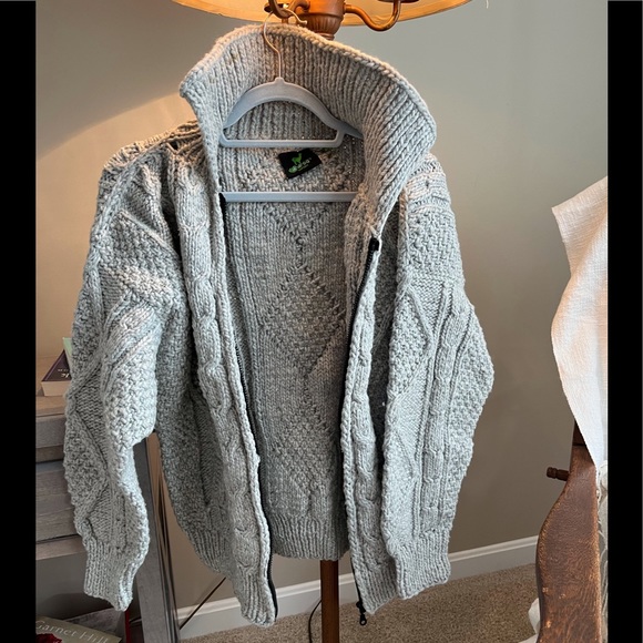 Wool sweater jacket - Picture 2 of 5